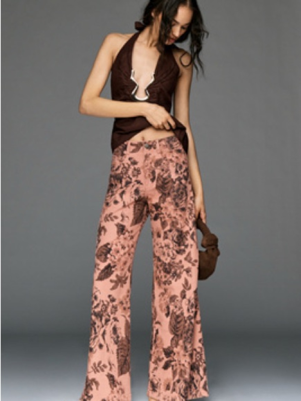 PILCRO ADI MID-RISE CLEAN-HEM FLARE PANTS in blush pink floral